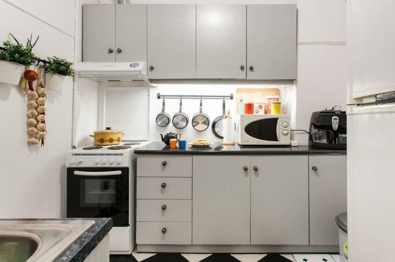 Apartamento Vintage Charm By The Acropolis! Atenas Exterior foto